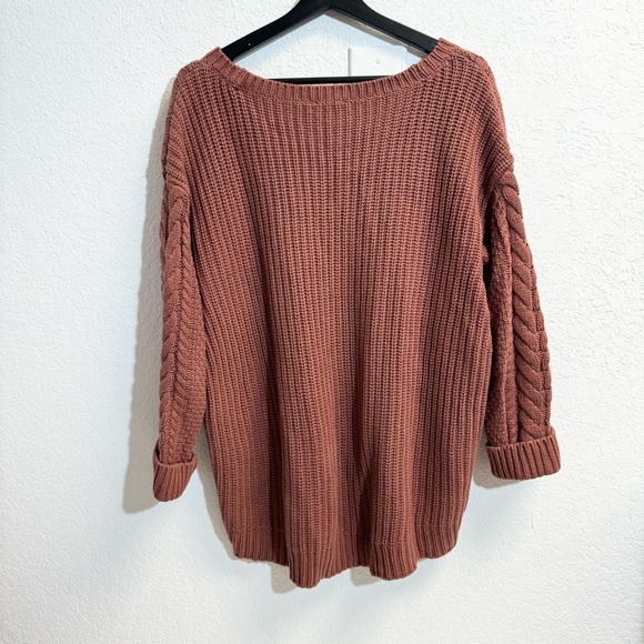 Express Mauve Rose Oversized Chunky Woman’s Sweater SM - Picture 3 of 6
